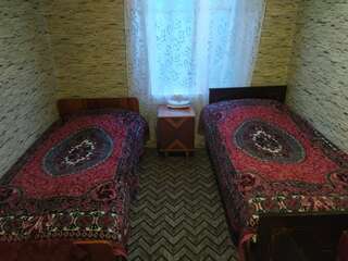 Гостевой дом Sveta Bed and Breakfast Tatev Татев Двухместный номер с 1 кроватью, вид на сад-4